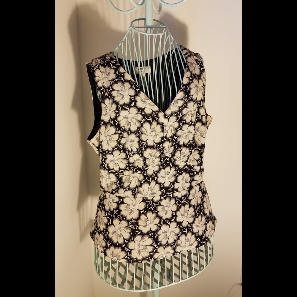 COVINGTON Sleveless Blouse